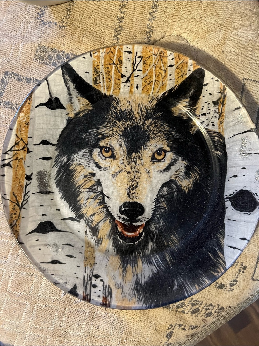 Wolf Plate